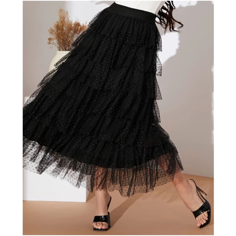 Polka Dot Layered Ruffle Maxi skirt - Picture 3 of 3